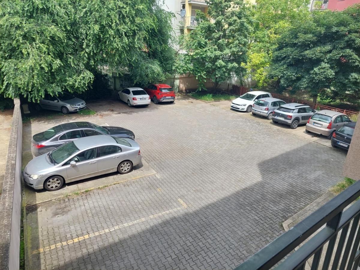 Apartmani Jasmin Újvidék Kültér fotó