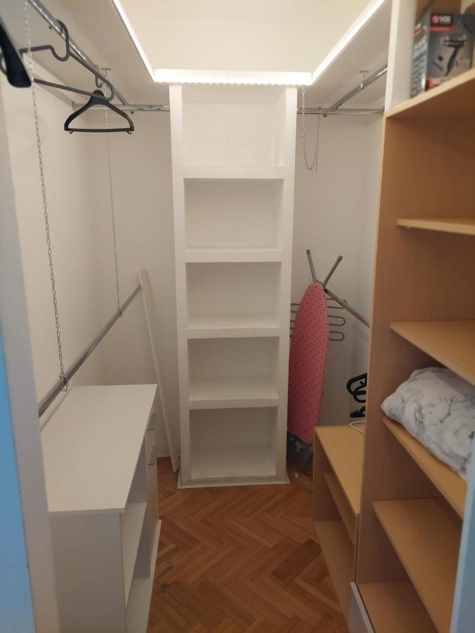 Apartmani Jasmin Újvidék Kültér fotó