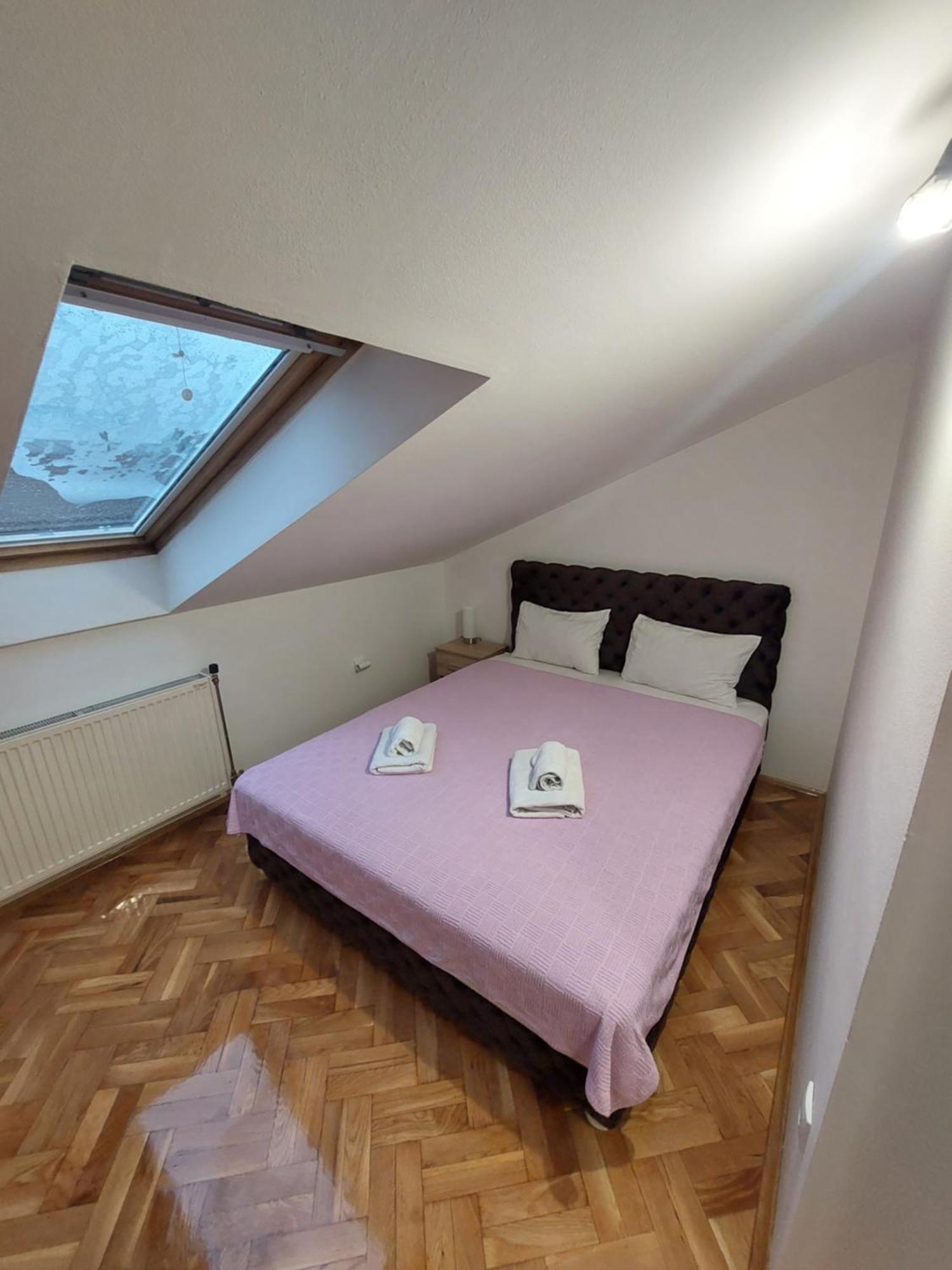 Apartmani Jasmin Újvidék Kültér fotó