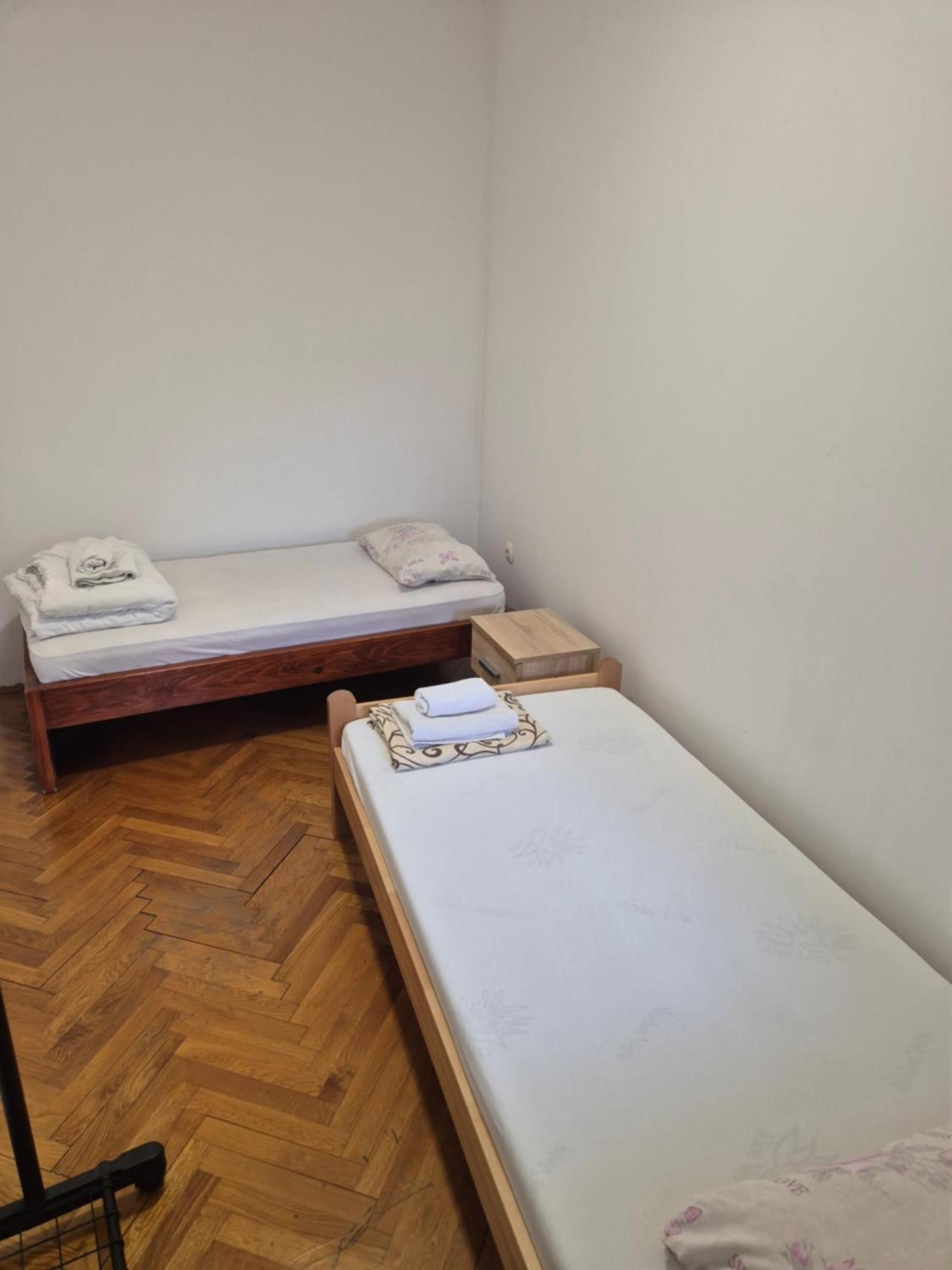 Apartmani Jasmin Újvidék Kültér fotó