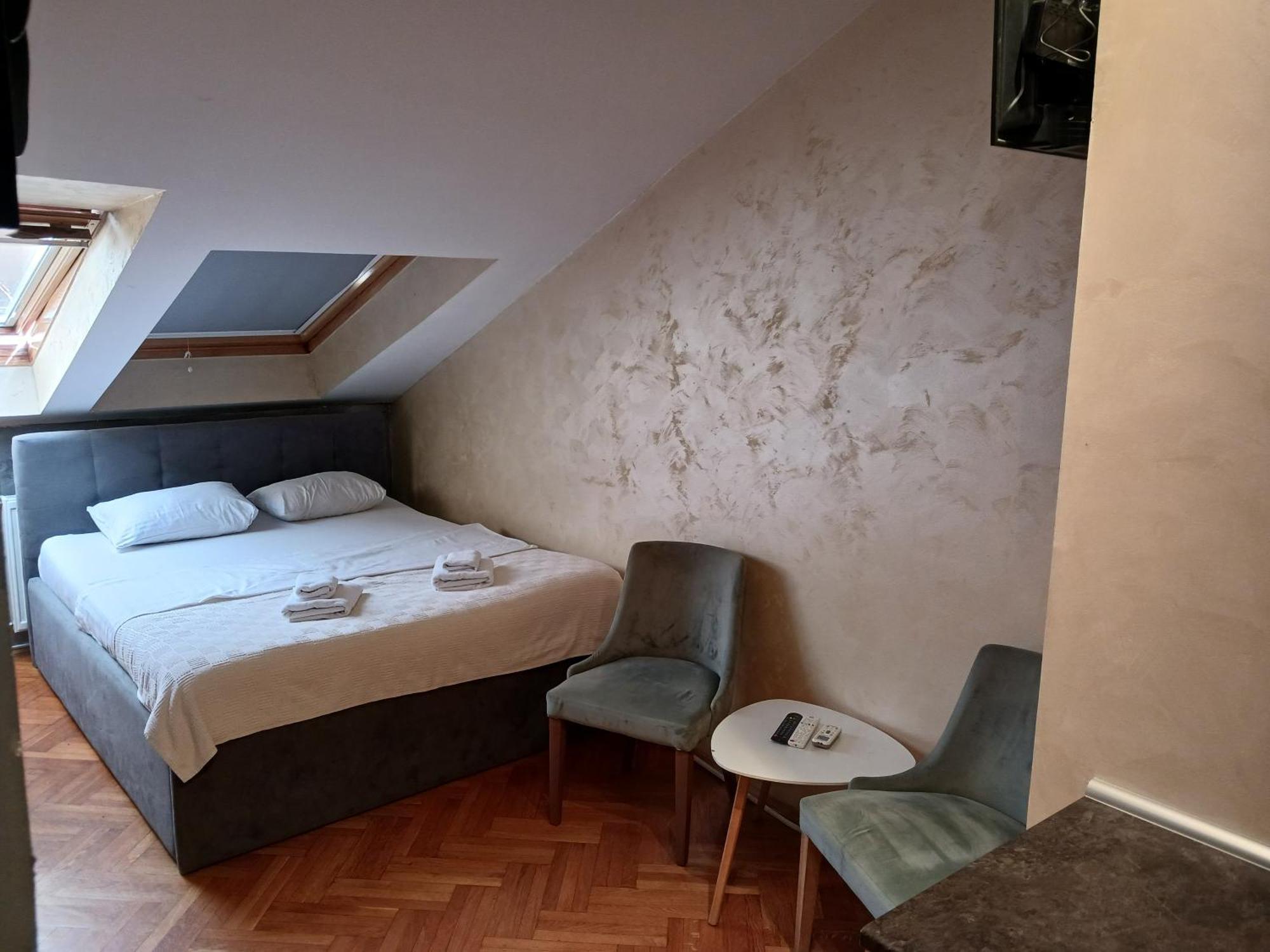 Apartmani Jasmin Újvidék Kültér fotó