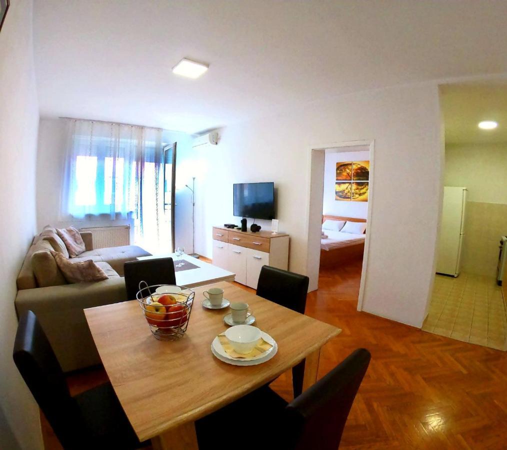Apartmani Jasmin Újvidék Kültér fotó